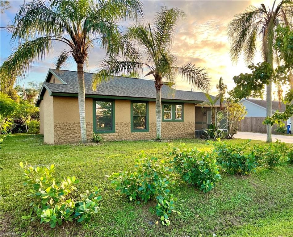 9176 Pomelo RD E FORT MYERS, FL 33967