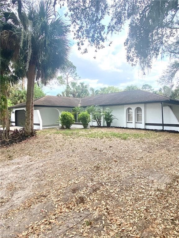 2802 E 5th ST LEHIGH ACRES, FL 33972