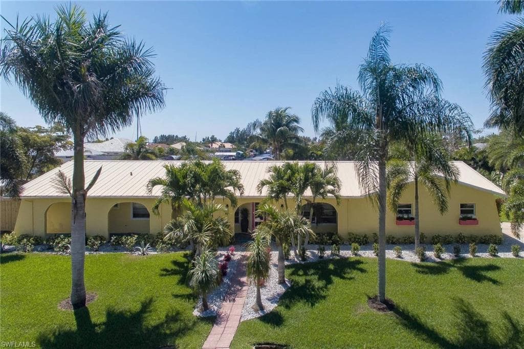 3154 Bracci DR ST. JAMES CITY, FL 33956