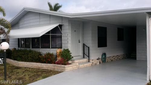 336 Sunrise AVE NORTH FORT MYERS, FL 33903