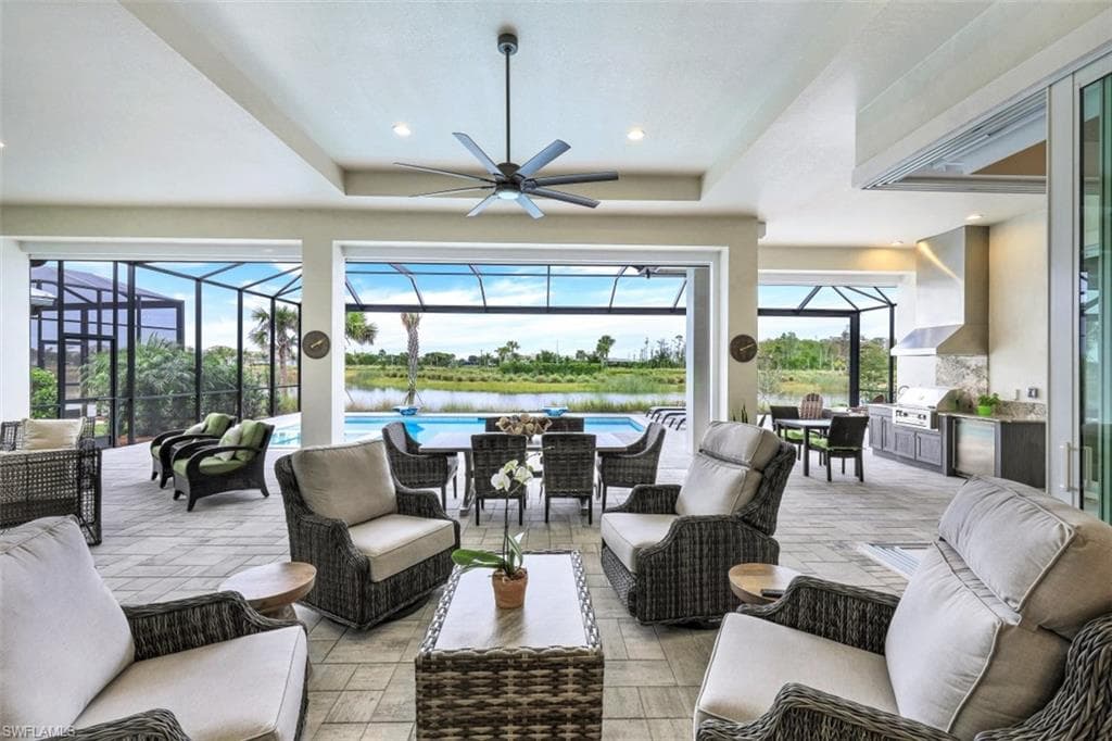 6231 Megans Bay DR NAPLES, FL 34113