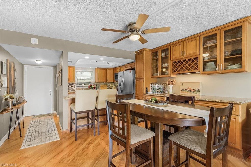 5483 Rattlesnake Hammock RD 104B NAPLES, FL 34113