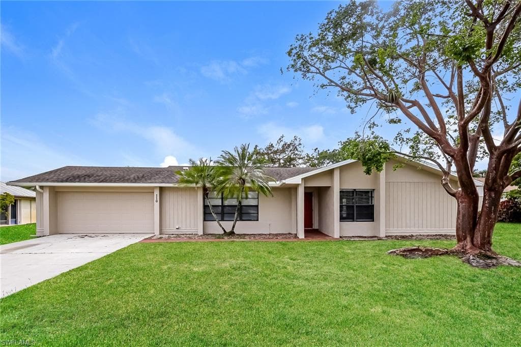 110 Gateside ST LEHIGH ACRES, FL 33936