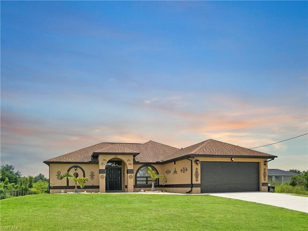361 Pinehurst AVE LEHIGH ACRES, FL 33974