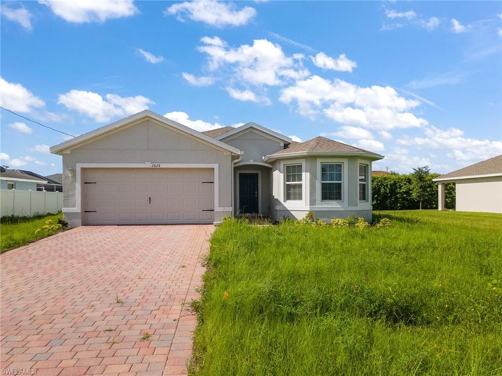 2626 4th LN CAPE CORAL, FL 33991