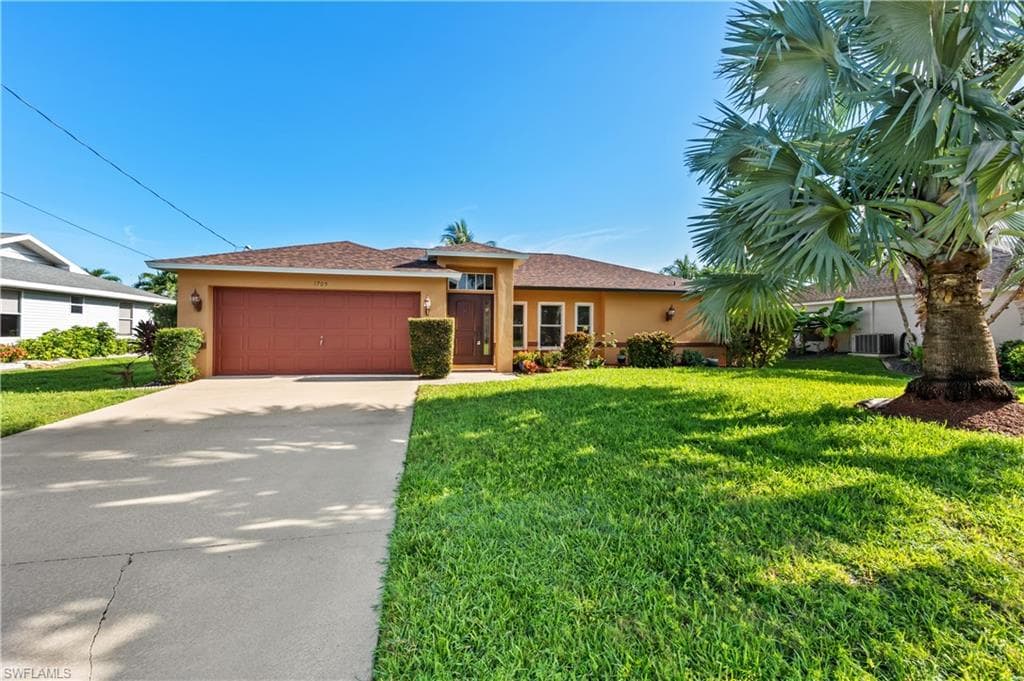1705 SW 44th ST CAPE CORAL, FL 33914