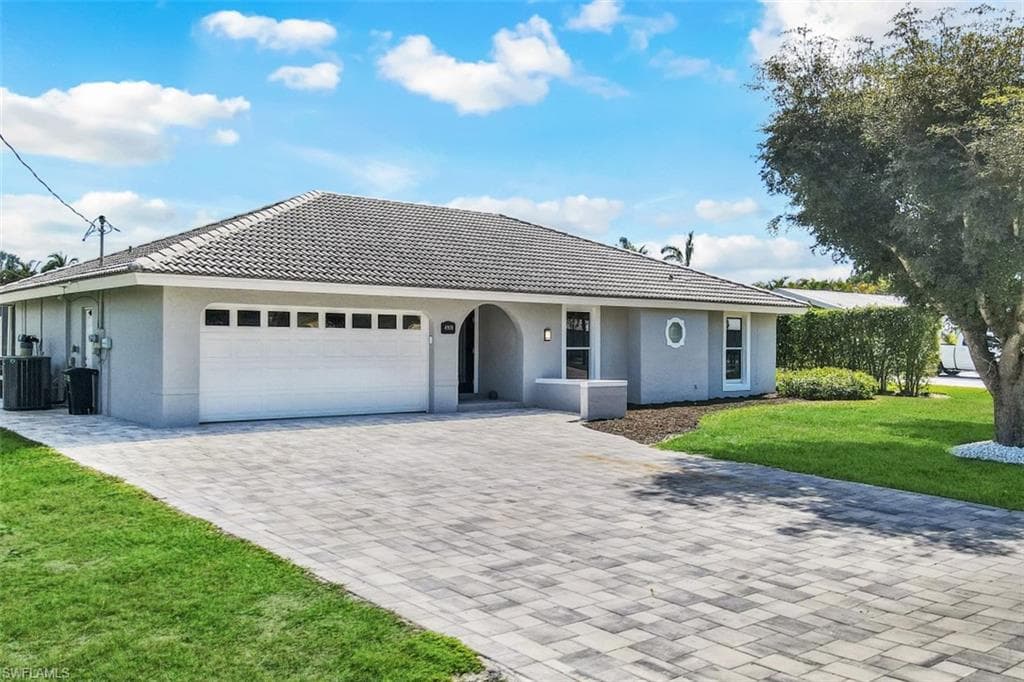 4908 Esplanade ST BONITA SPRINGS, FL 34134