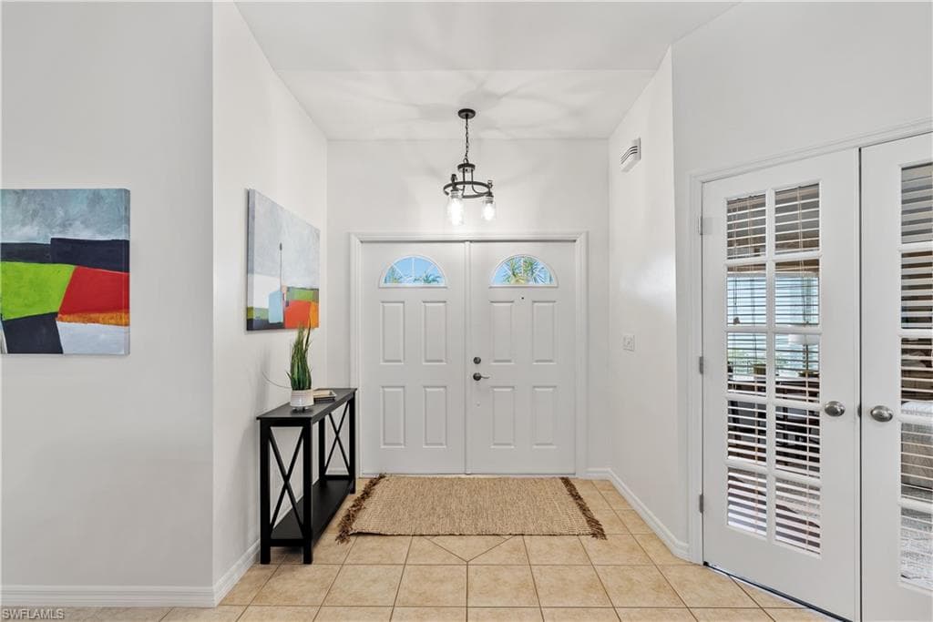 3015 SW 9th AVE CAPE CORAL, FL 33914