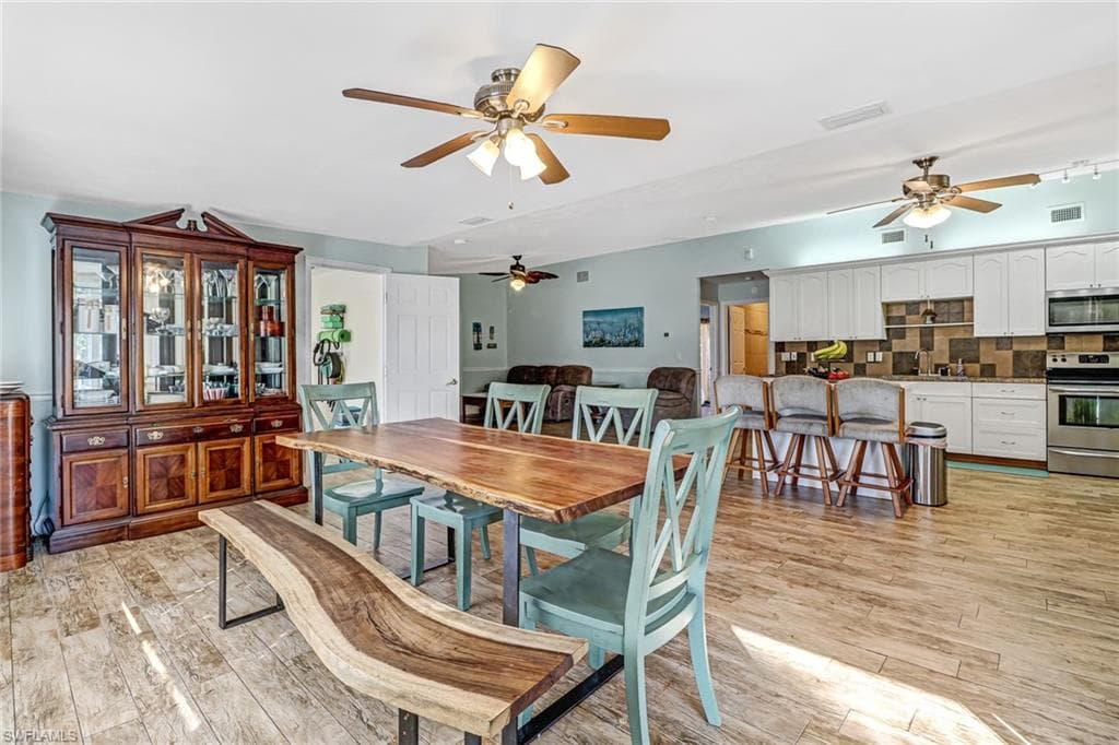 170 12th ST NE NAPLES, FL 34120