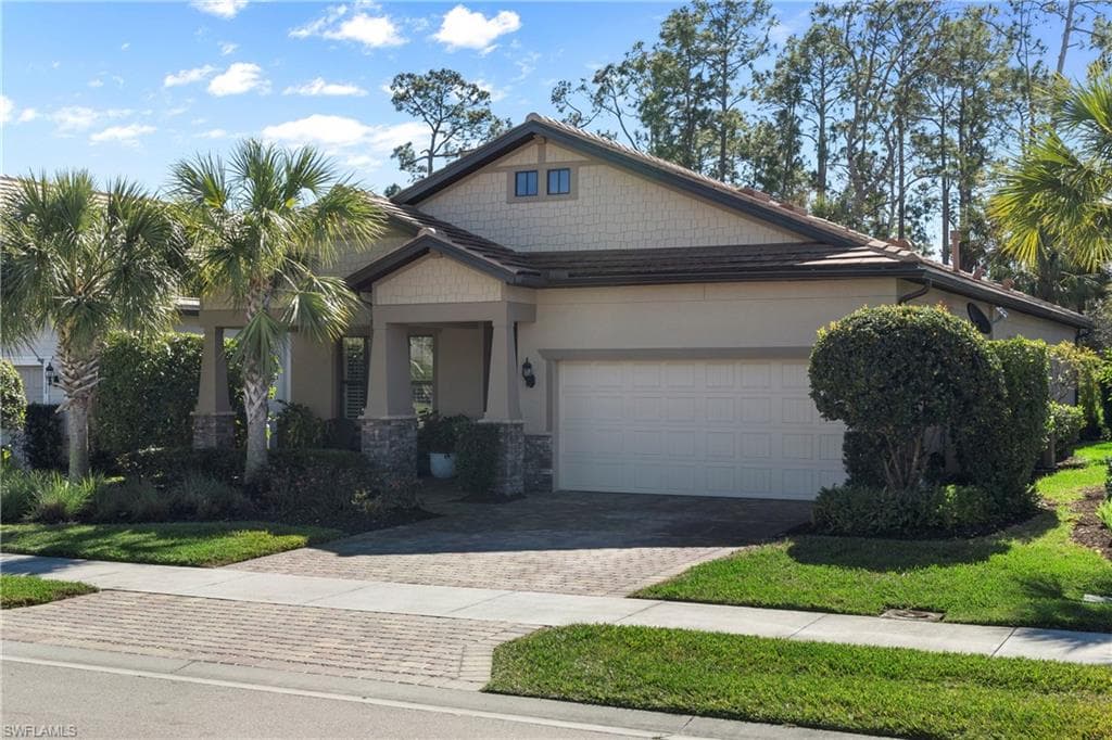 8904 Horned Lark DR NAPLES, FL 34120