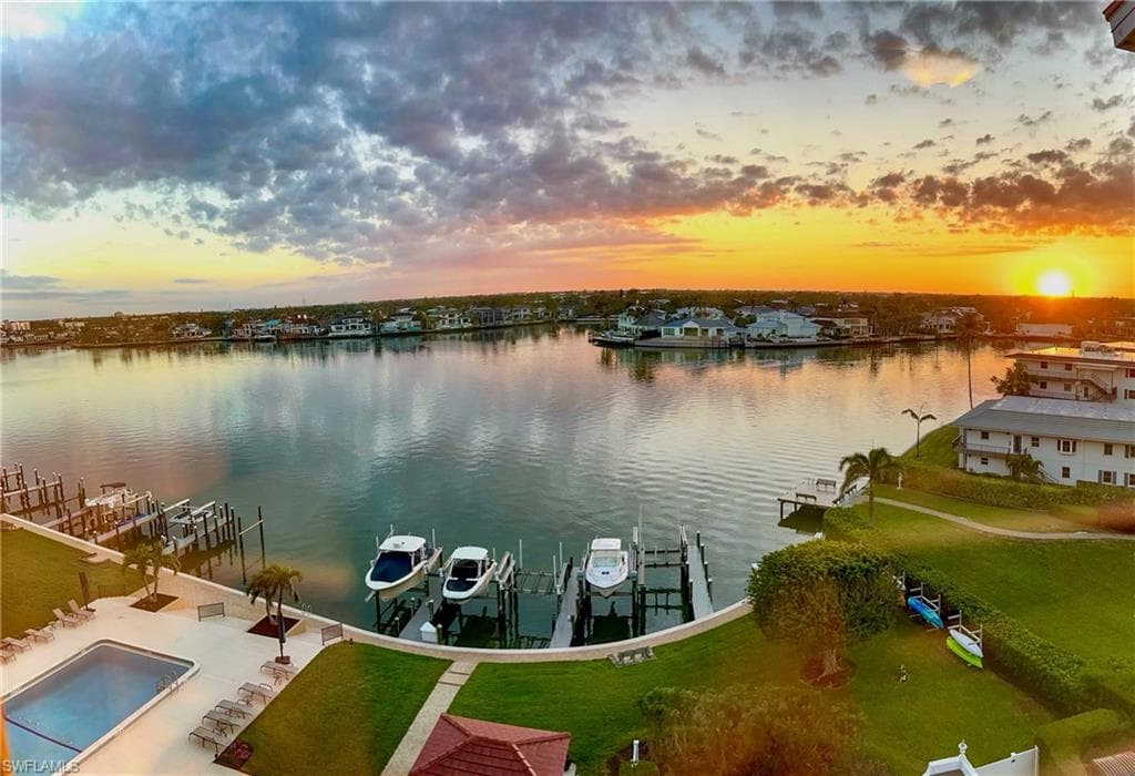 3430 Gulf Shore BLVD N 7E NAPLES, FL 34103