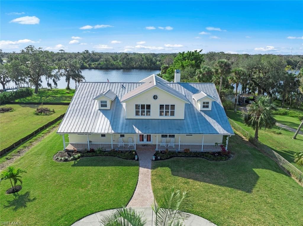 21830 Pearl ST ALVA, FL 33920