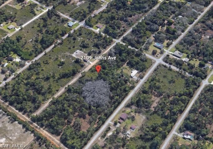2107 Johns AVE ALVA, FL 33920