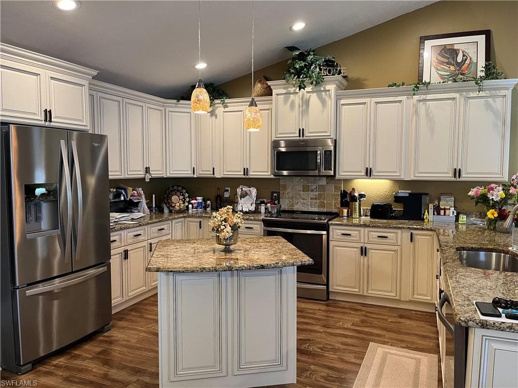 6974 W Brandywine CIR FORT MYERS, FL 33919