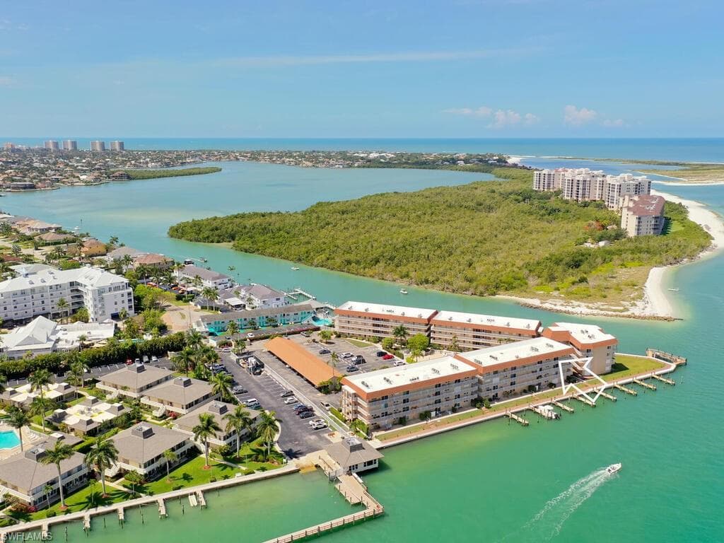 1202 Edington PL B404 MARCO ISLAND, FL 34145