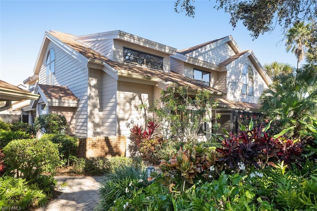 6642 Tannin LN D NAPLES, FL 34109