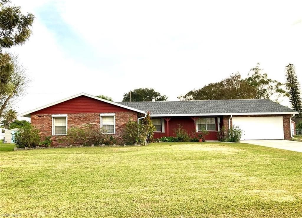 224 De Soto AVE CLEWISTON, FL 33440