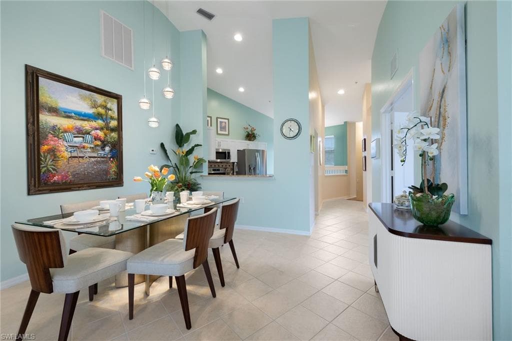 12110 Summergate CIR 201 FORT MYERS, FL 33913