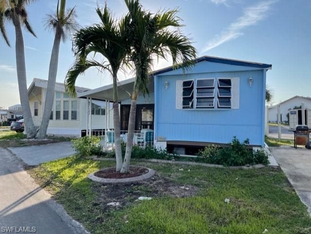 11711 Ariana DR FORT MYERS, FL 33908