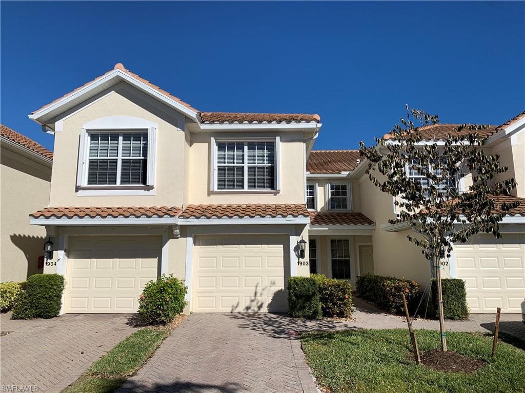 1310 Henley ST 1903 NAPLES, FL 34105