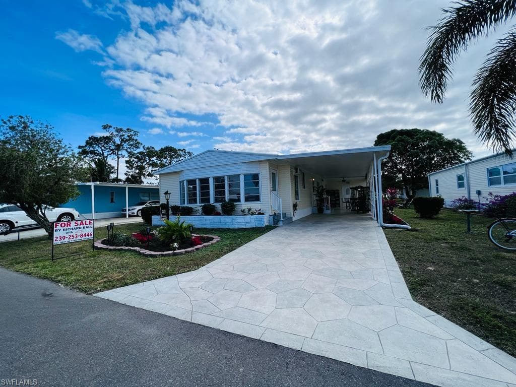 11920 Eldorado DR BONITA SPRINGS, FL 34135
