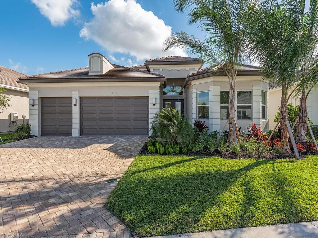 28545 Terramore CT BONITA SPRINGS, FL 34135