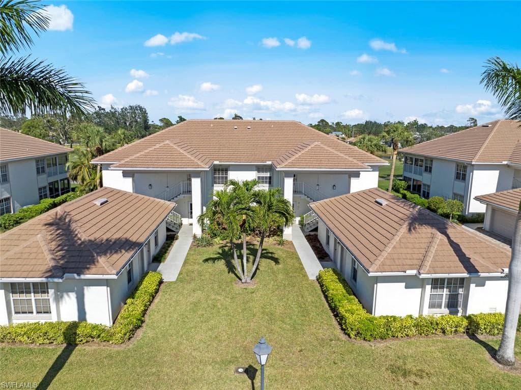 8371 Grand Palm DR 3 ESTERO, FL 33967