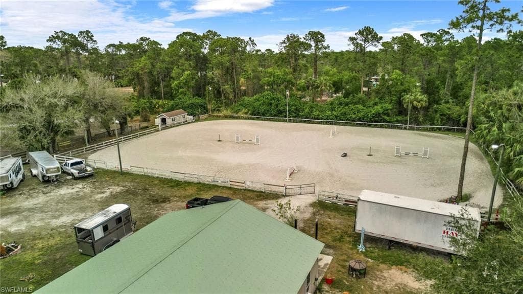 561 20th AVE NW NAPLES, FL 34120