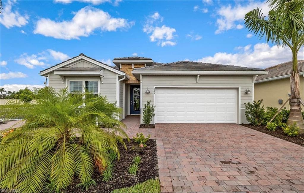 463 Polihale WAY NAPLES, FL 34114