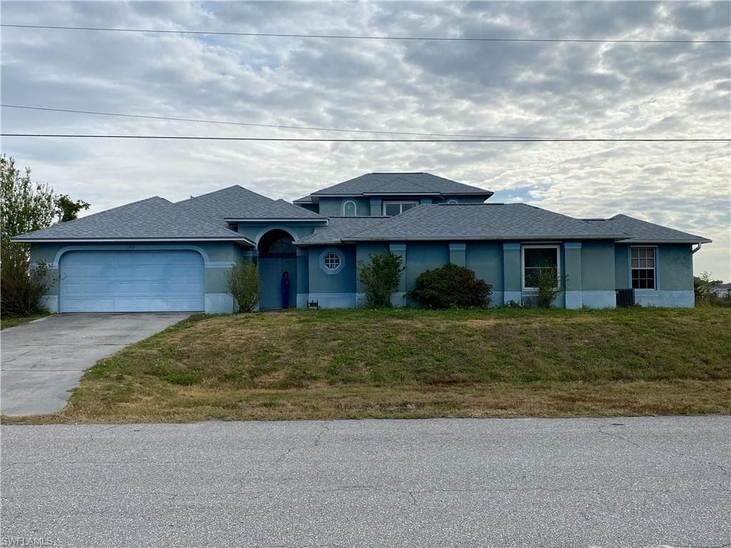1515 NE 19th AVE CAPE CORAL, FL 33909