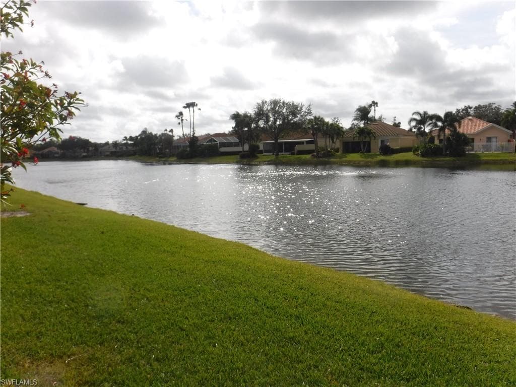 5338 Guadeloupe WAY NAPLES, FL 34119