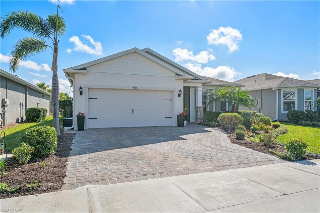 17465 Silverspur DR PUNTA GORDA, FL 33982
