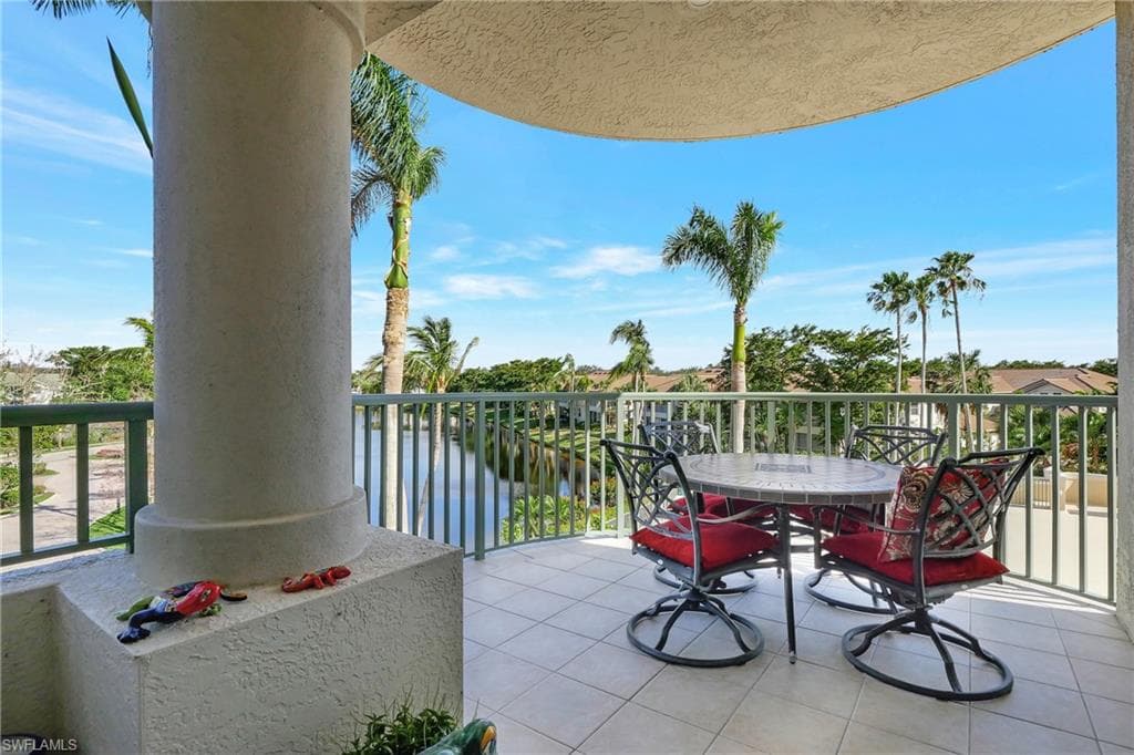 4801 Island Pond CT 301 BONITA SPRINGS, FL 34134
