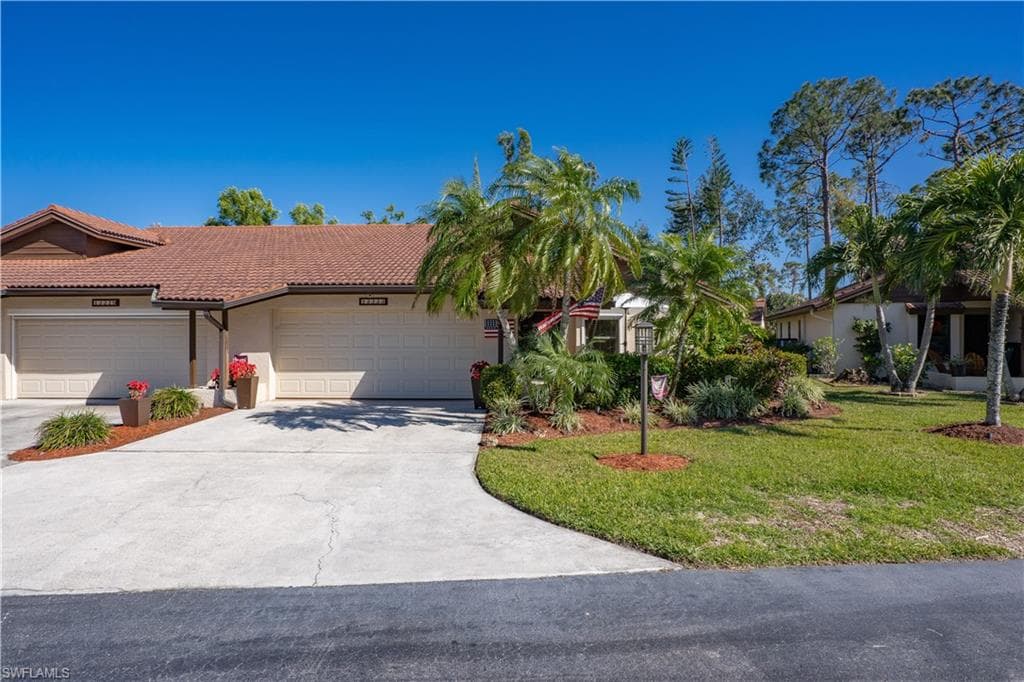13233 Tall Pine CIR FORT MYERS, FL 33907