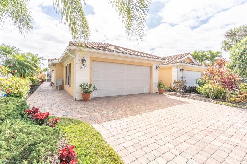8440 Borboni CT NAPLES, FL 34114