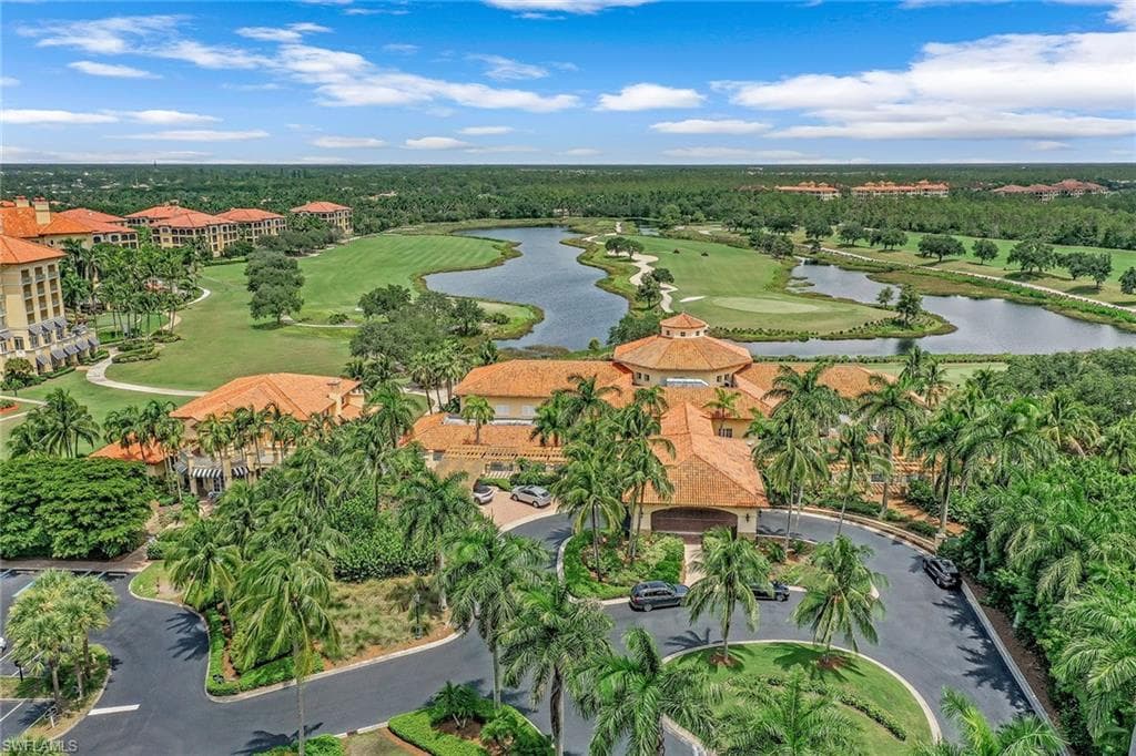 2850 Tiburon BLVD E 101 NAPLES, FL 34109