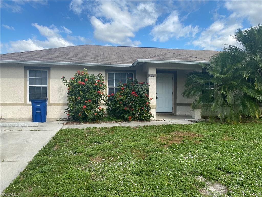 4810 28th ST SW LEHIGH ACRES, FL 33973