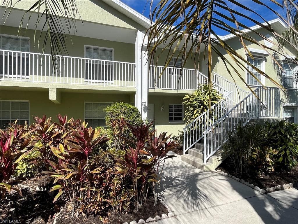 28251 Pine Haven WAY 170 BONITA SPRINGS, FL 34135