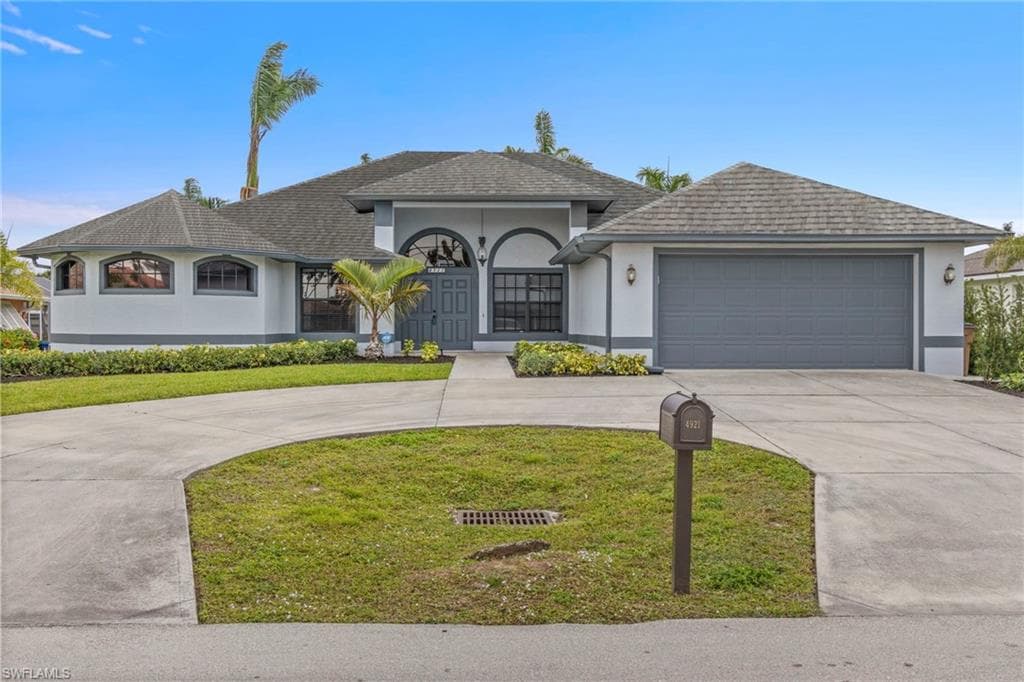 4921 Sorrento CT CAPE CORAL, FL 33904
