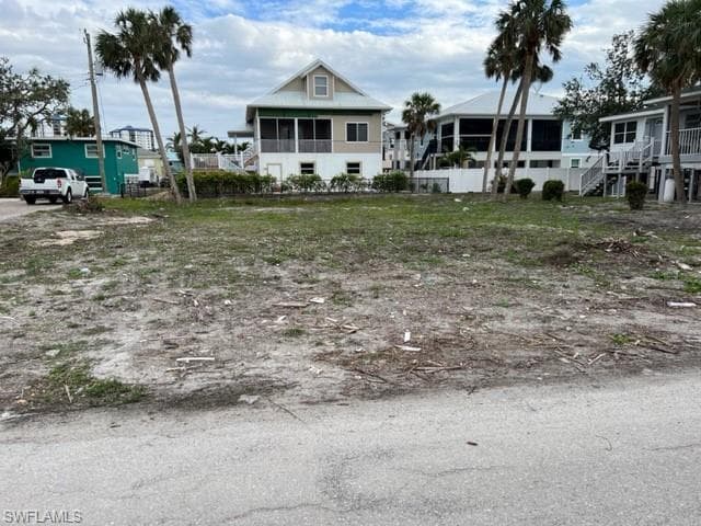 156 Mandalay RD FORT MYERS BEACH, FL 33931