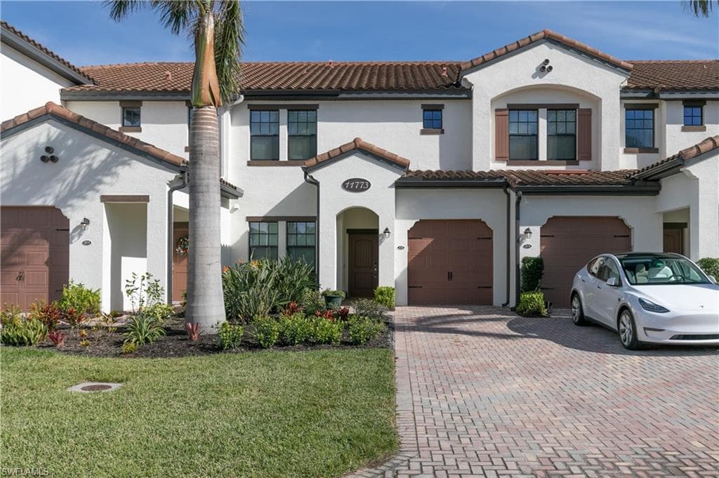 11773 Grand Belvedere WAY 102 FORT MYERS, FL 33913
