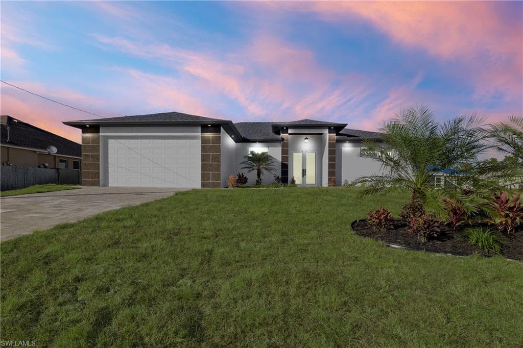821 NE 44th LN CAPE CORAL, FL 33909