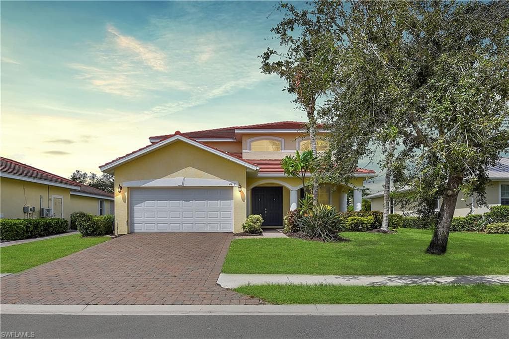2419 Ashbury CIR CAPE CORAL, FL 33991