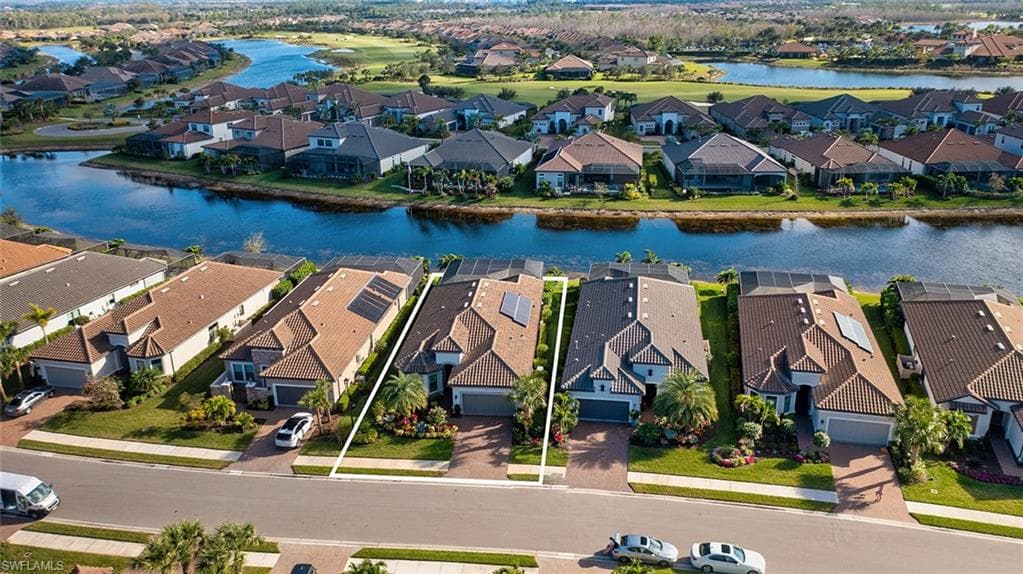9371 Montelanico LOOP NAPLES, FL 34119