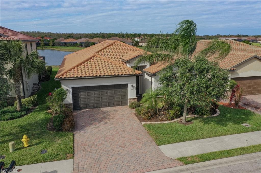 8944 Water Tupelo RD FORT MYERS, FL 33912