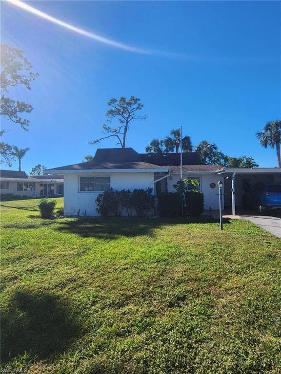 529 Pangola DR NORTH FORT MYERS, FL 33903