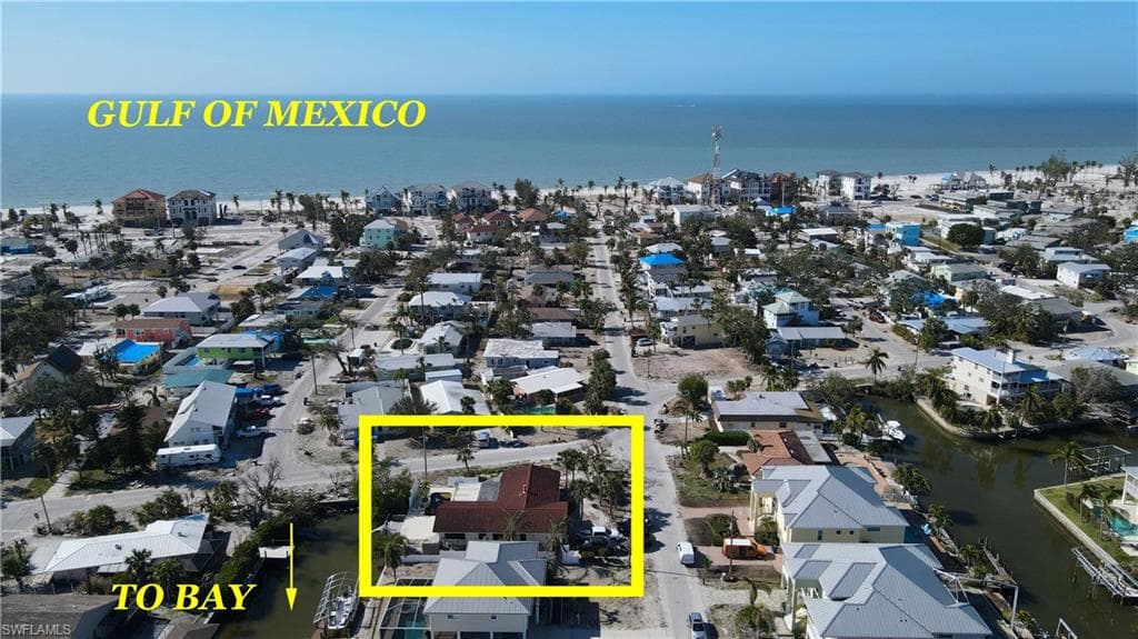 310 Madison CT FORT MYERS BEACH, FL 33931