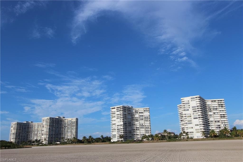 260 Seaview CT 905 MARCO ISLAND, FL 34145