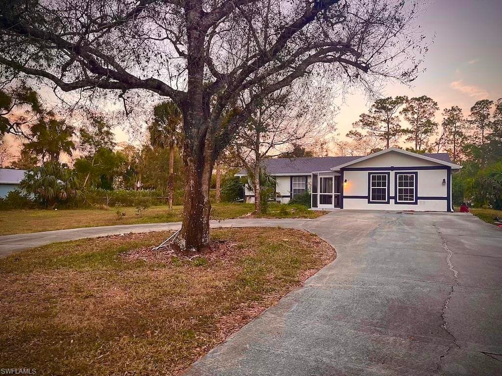 720 29th ST NW NAPLES, FL 34120
