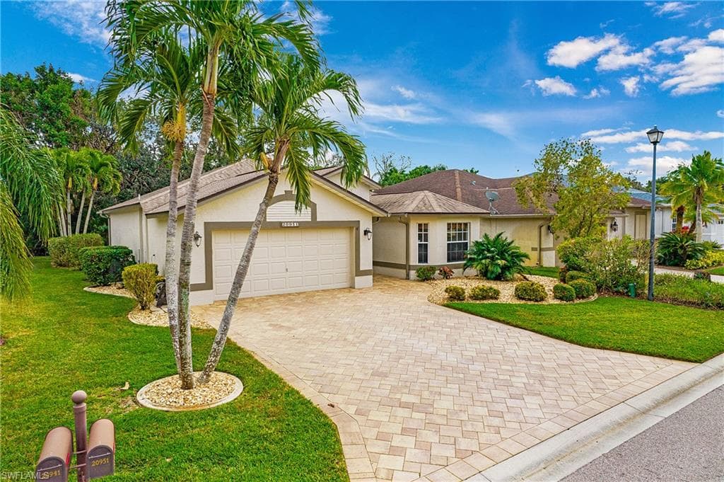 20951 Rivers Ford ESTERO, FL 33928